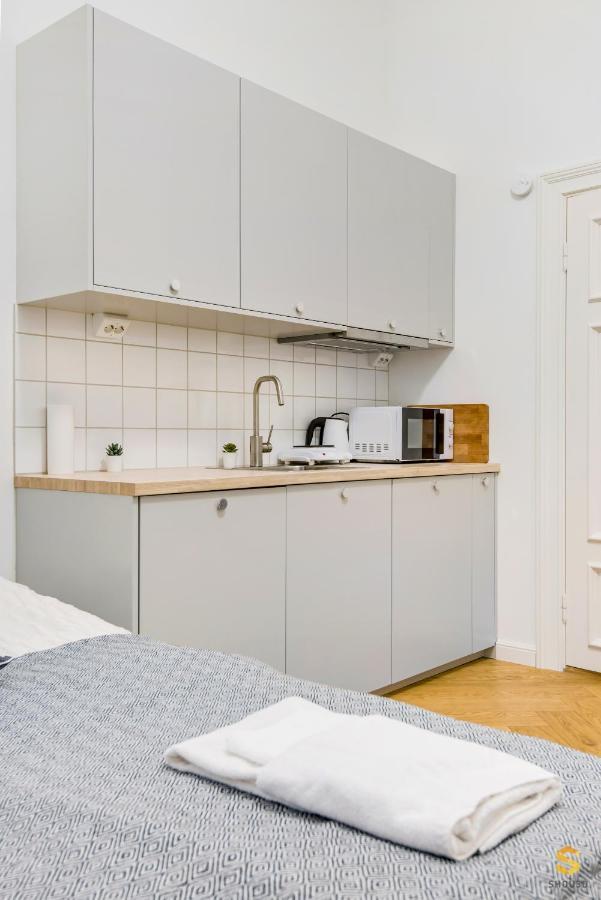 Pieni Roobertinkatu Big 13 Apartment Helsinki Luaran gambar