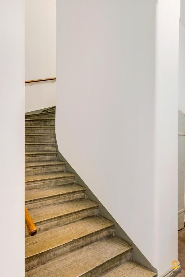 Pieni Roobertinkatu Big 13 Apartment Helsinki Luaran gambar